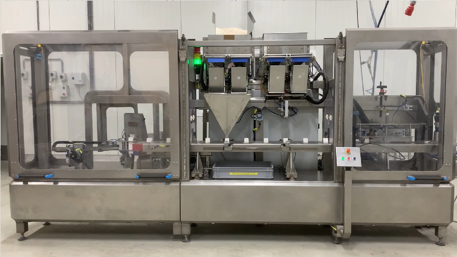 Afvulmachine & verpakkingsmachine voor broodbeleg, ijs en bakproducten strooisels